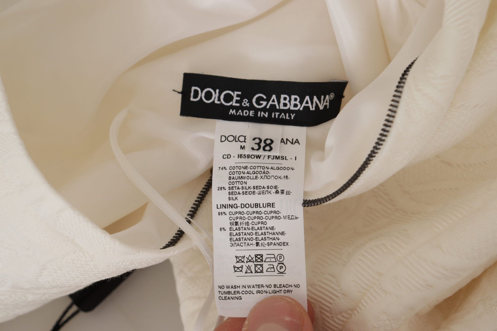 MessedByDress-EU