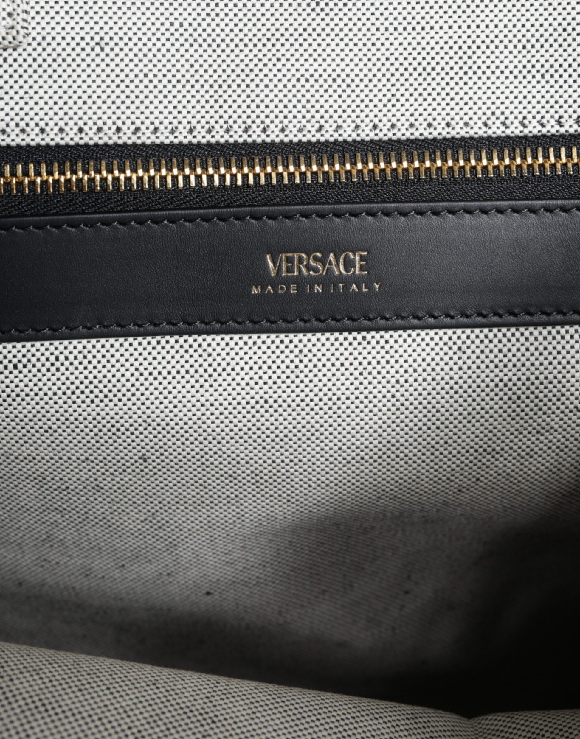 MessedByDress-EU