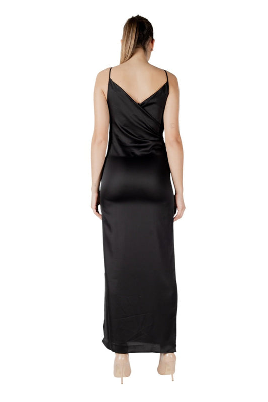 ONLY Women’s Black Square Neck Dress