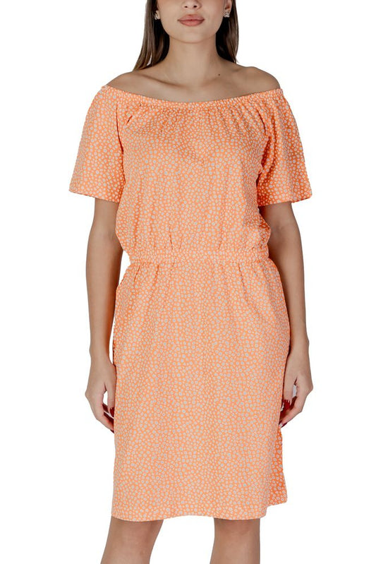 B.Young Orange Cotton Short