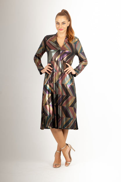 V-neckline Midi dress